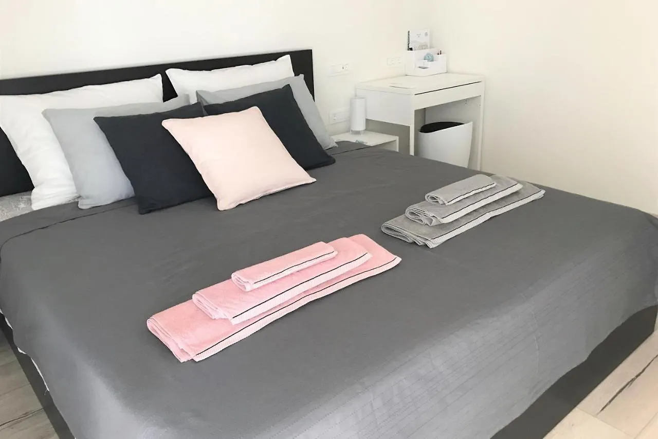 روفينج Apartment Periska