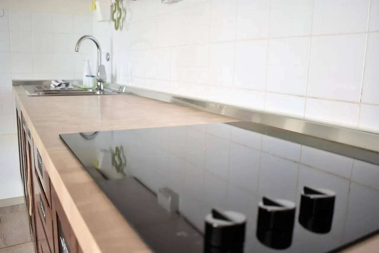روفينج Apartment Periska كرواتيا